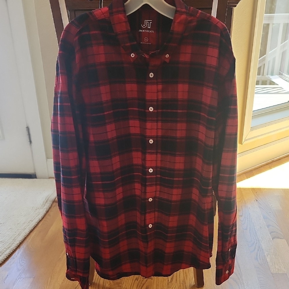 Red and Black Plaid Men's Casual Button Down Shirt